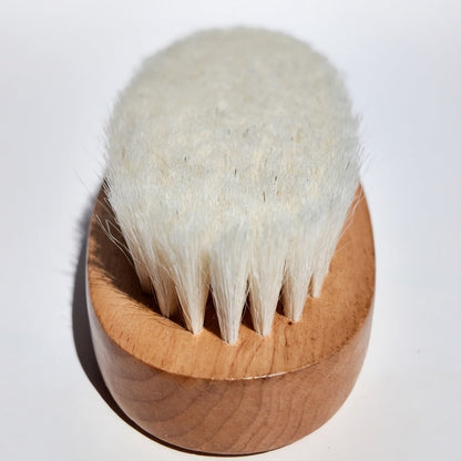 Final Touch™ Goat Bristle Wave Brush